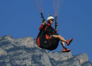 Escuela de deportes aéreos en Isère 